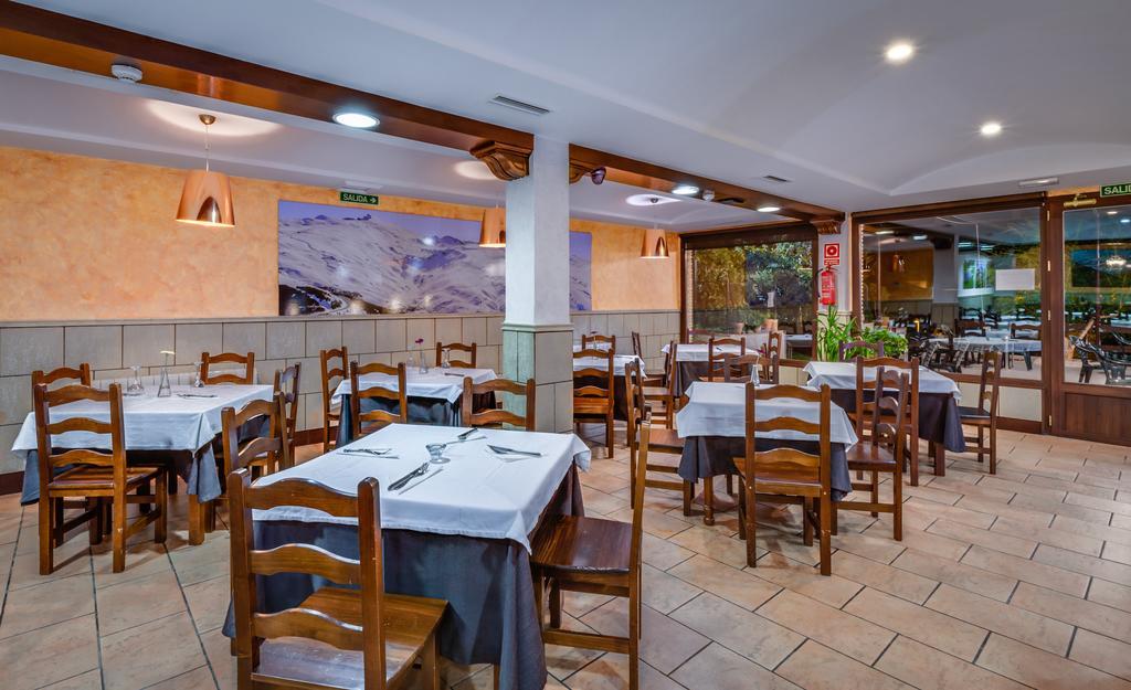 Hotel Rural Huerta Del Laurel โมนาชิล ภายนอก รูปภาพ