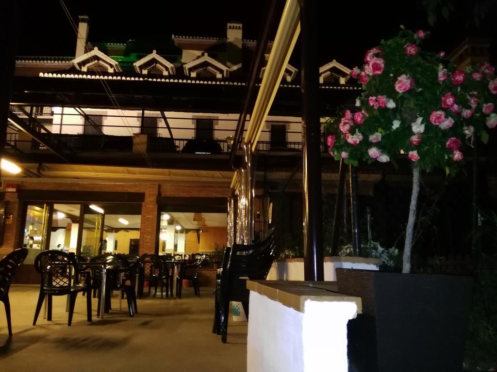 Hotel Rural Huerta Del Laurel โมนาชิล ภายนอก รูปภาพ