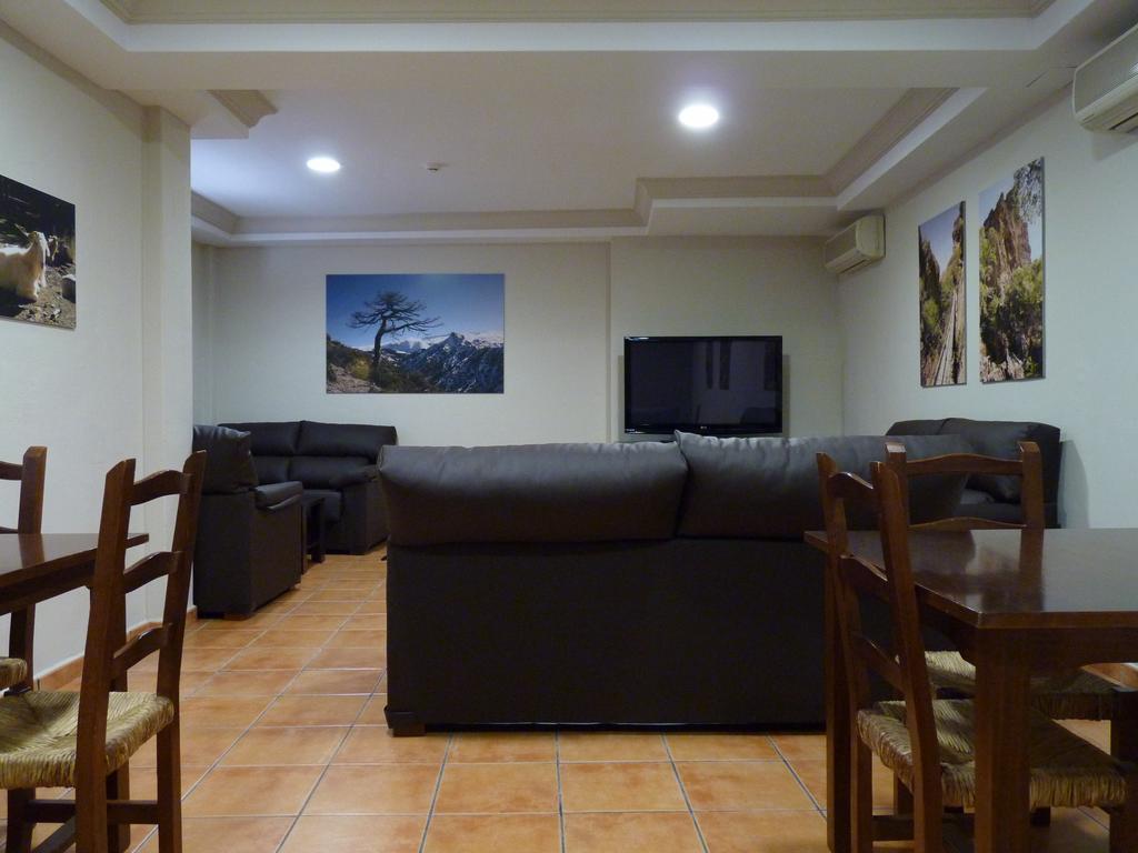 Hotel Rural Huerta Del Laurel โมนาชิล ภายนอก รูปภาพ